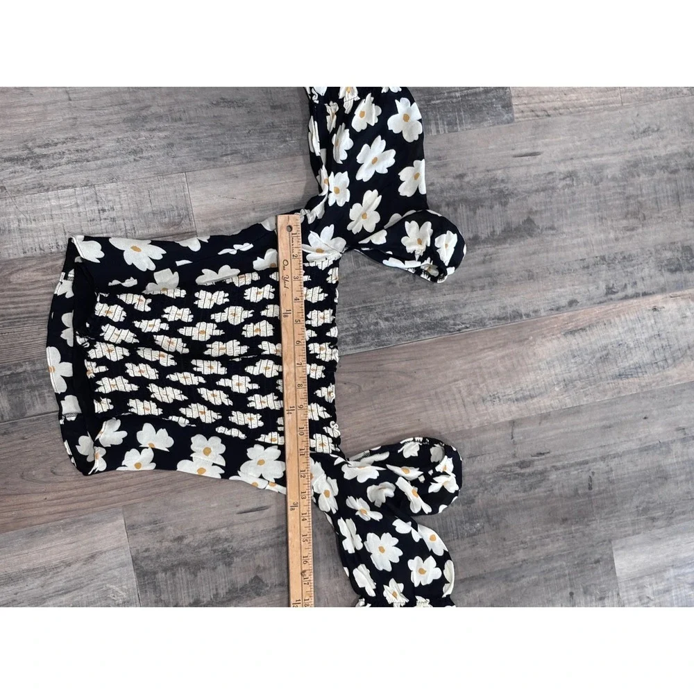 Reformation charming top